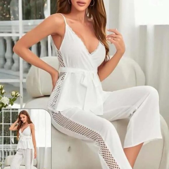 Women’s Cozy Soft Pajama Two Pieces Set, Perfect for Sleep and Loungewear - Picture 1 of 4